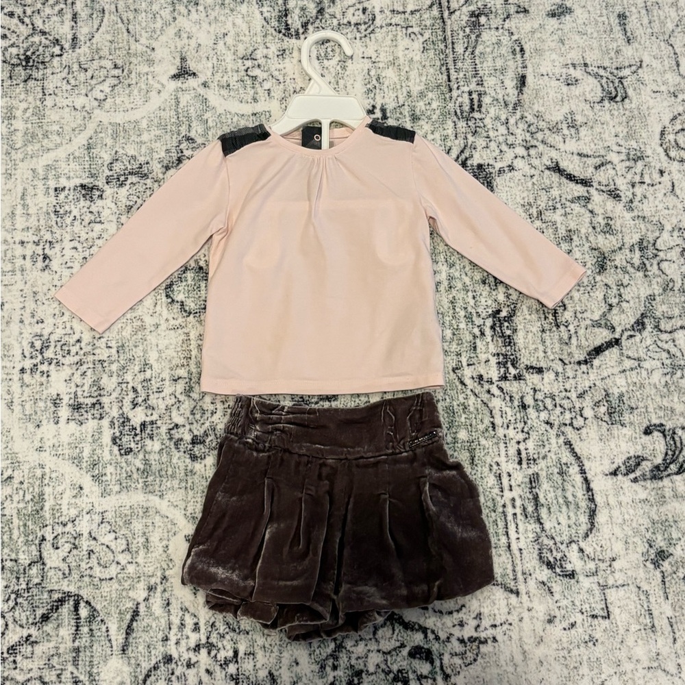 Burberry Pink baby Long Sleeve Top and matching Velvet Skirt Set 9-12 months